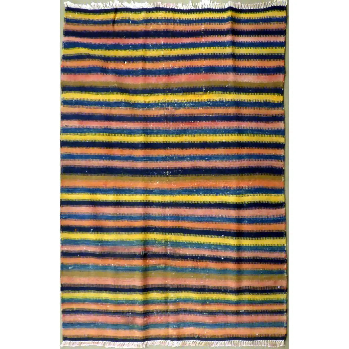 One Of The Kind Authentic Hand-Knotted Sanandaj Vintage Kilim 5'6" X 4'1"